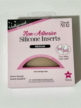 ✨NEW✨Hollywood Fashion Secrets Non-Adhesive Silicone Inserts - Medium